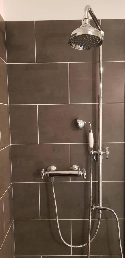 Appartement L'Ecu : un Haussmannien accueillant! à Reims Extérieur photo